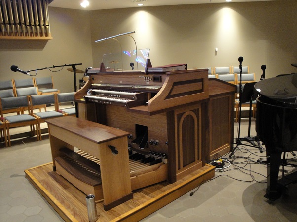 Opus 42R console